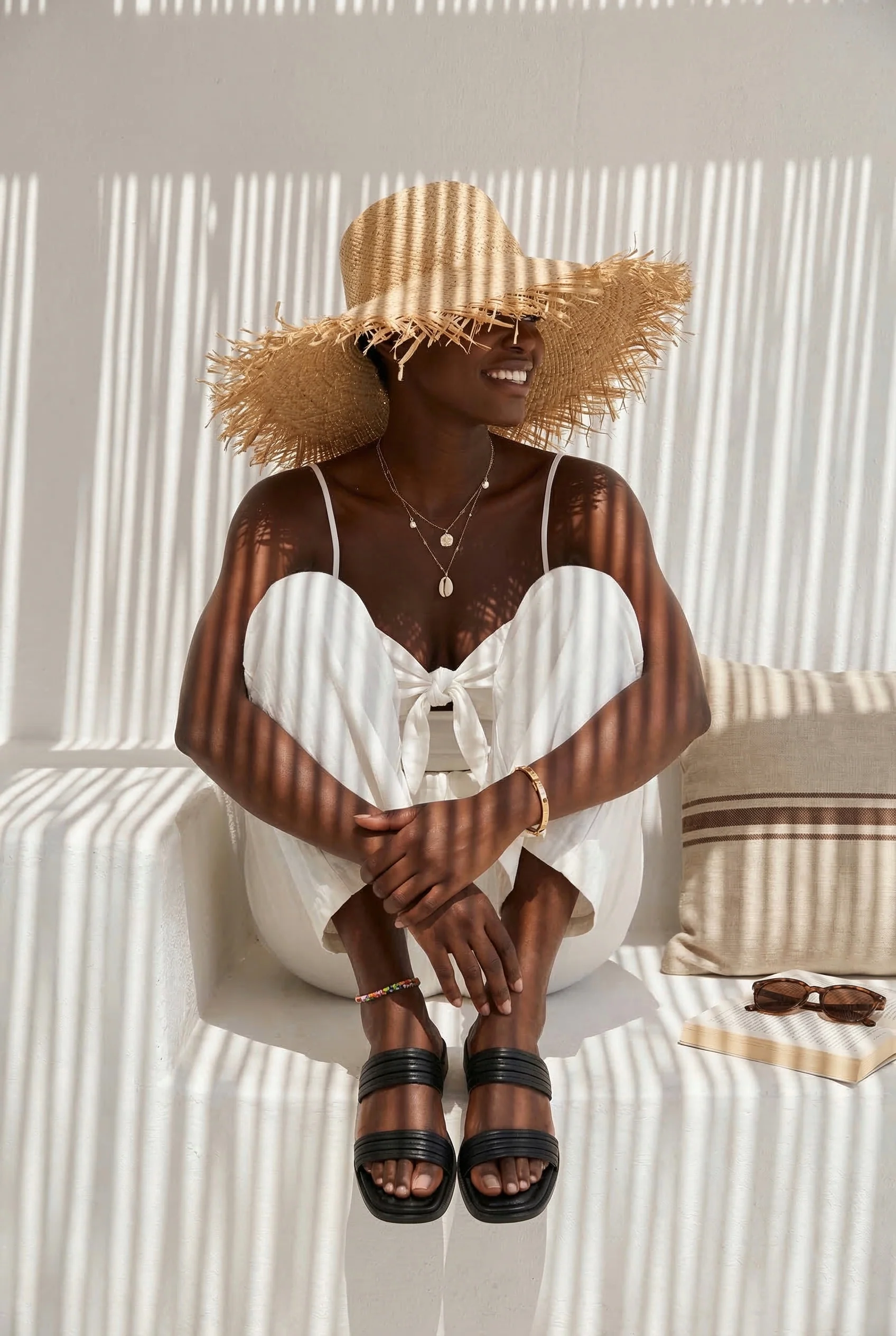 Danaé-Cuir Noir - Image 4